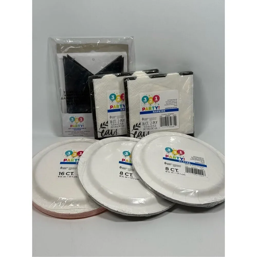 D3  Party Decorations- 6 piece banner, plates and napkins